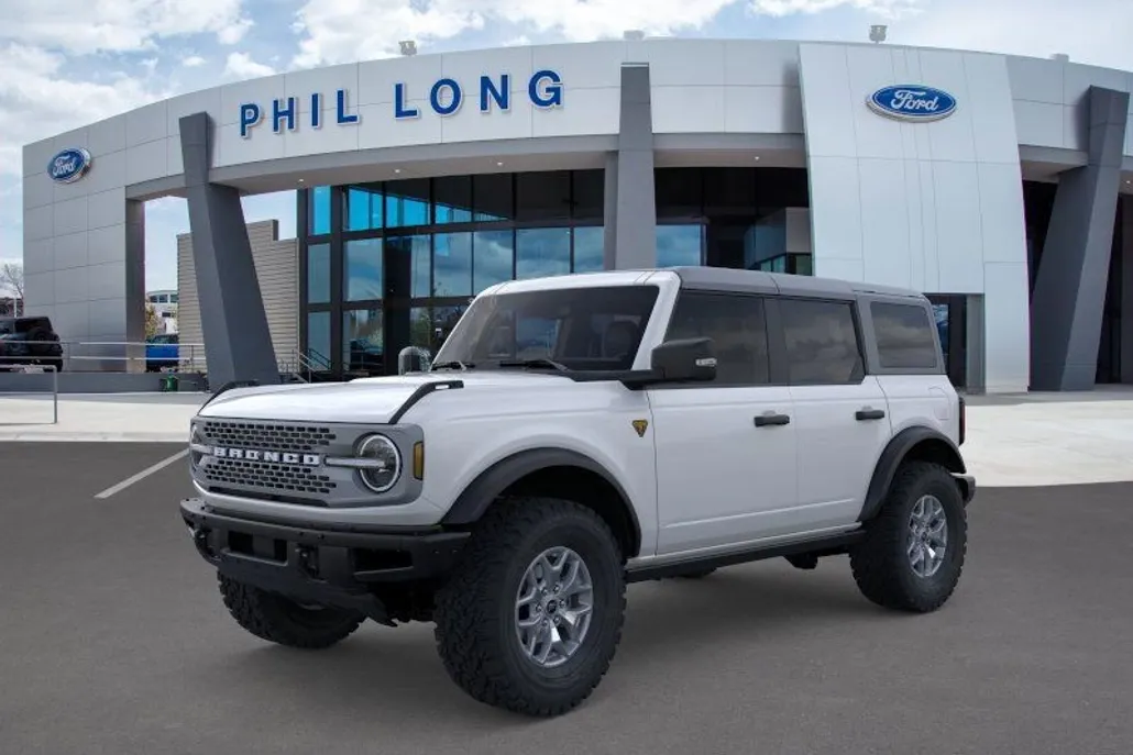 2025 Ford Bronco Badlands photo 1