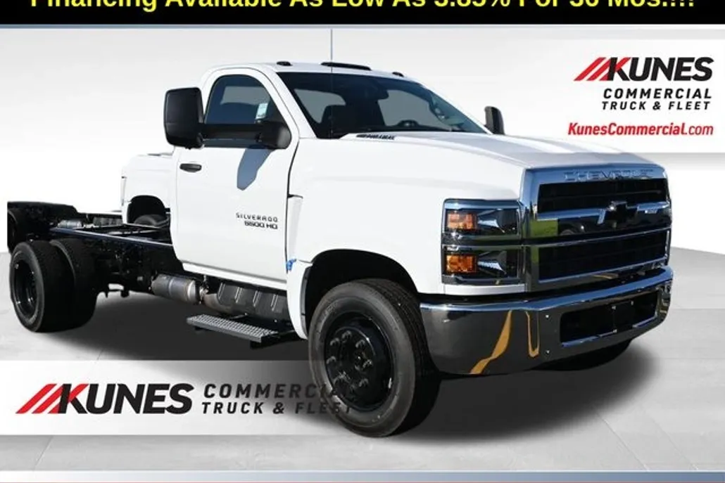 2024 Chevrolet Silverado 5500HD Work Truck photo 1
