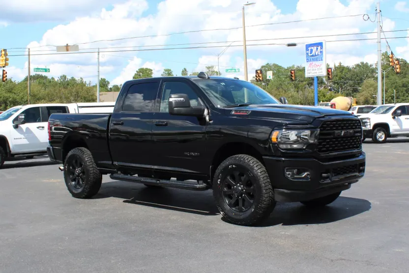 2024 Ram 2500 Big Horn photo 1