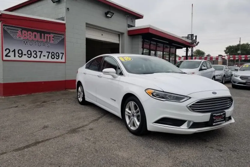 2018 Ford Fusion SE Hybrid photo 1
