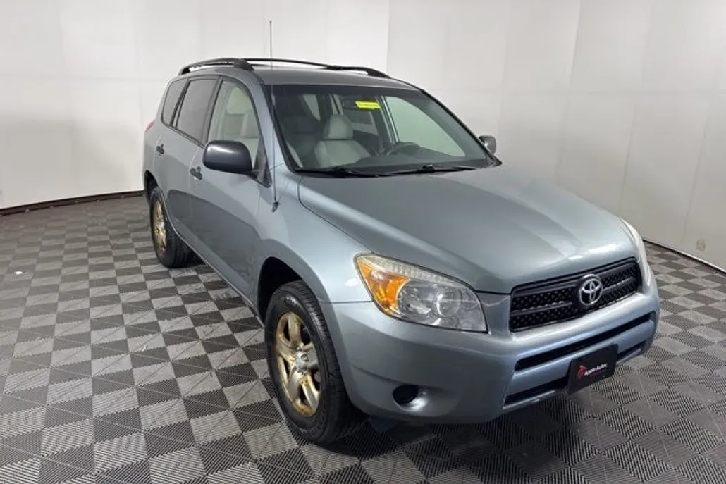 2008 Toyota RAV4 Base photo 1