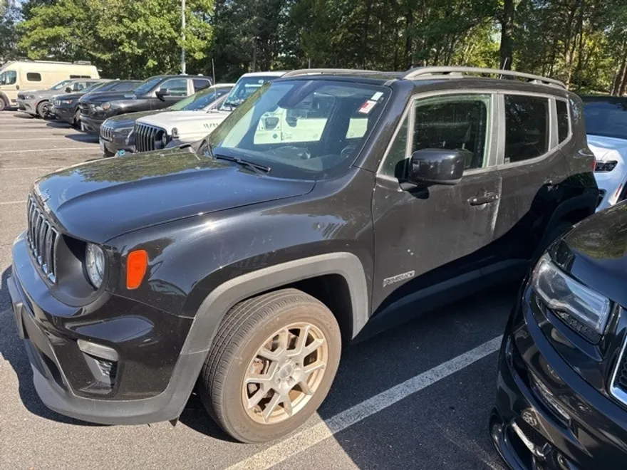 2020 Jeep Renegade Latitude photo 1