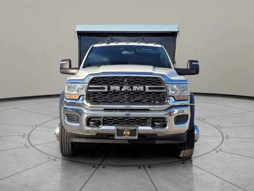 2024 Ram 5500 Tradesman photo 1
