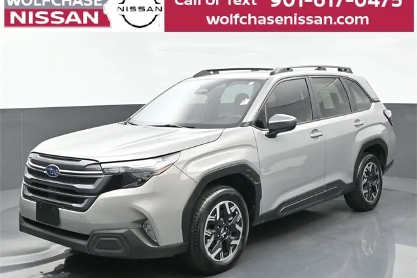 2025 Subaru Forester Premium Base photo 1