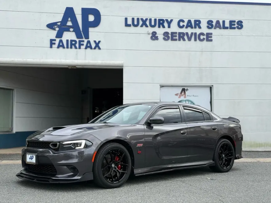 2019 Dodge Charger Scat Pack photo 1