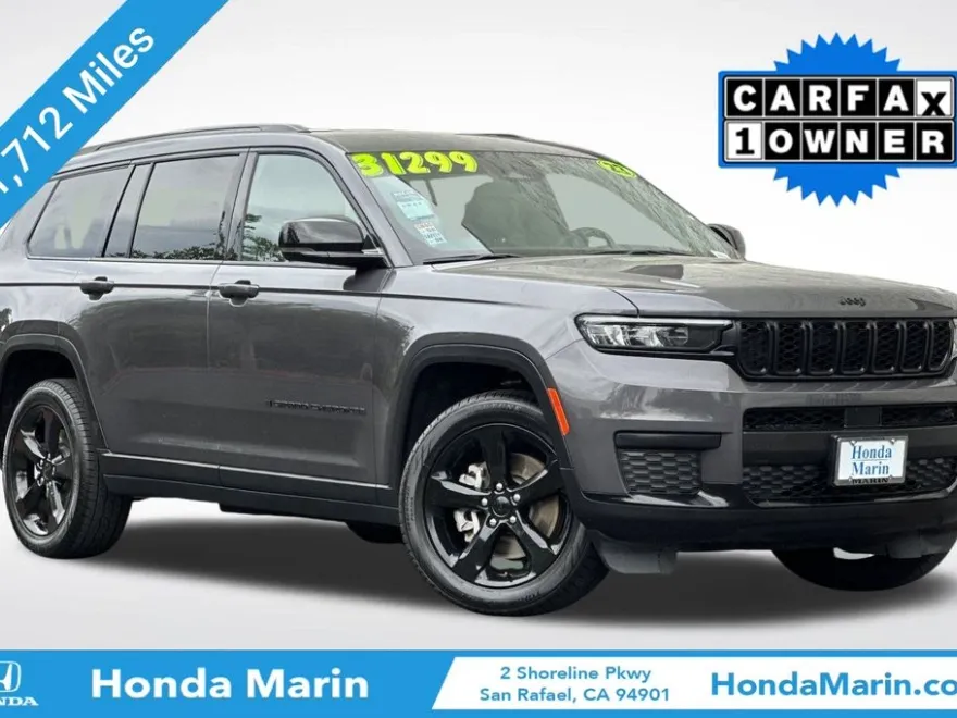 2023 Jeep Grand Cherokee Laredo Altitude photo 1