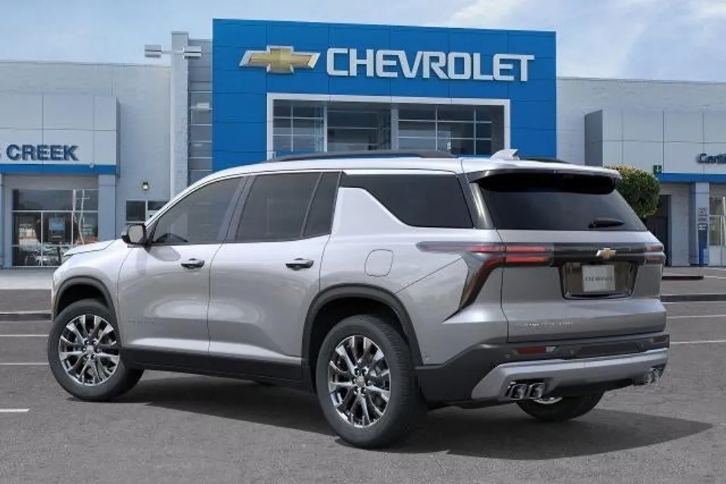 2026 Chevrolet Traverse photo 1