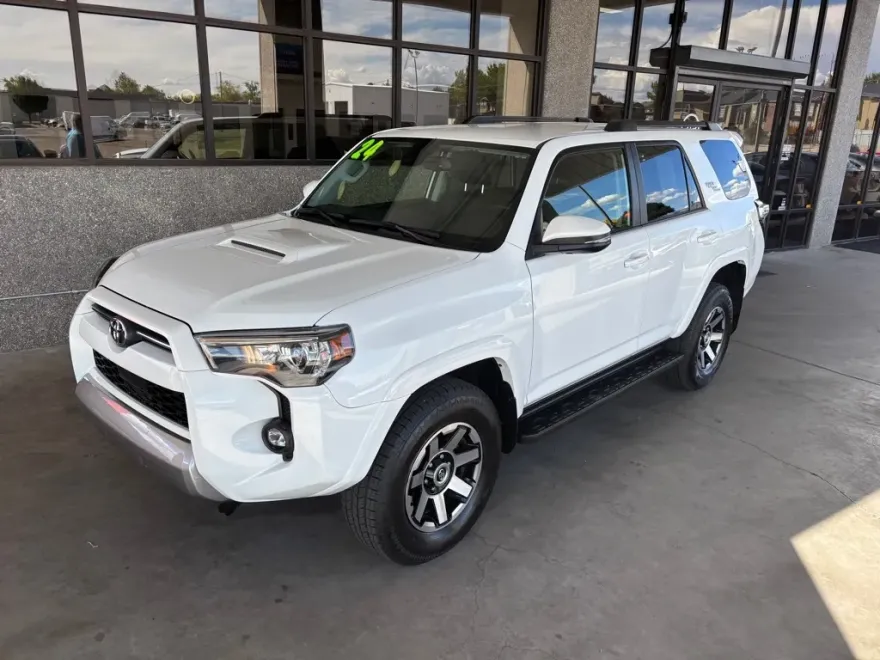 2024 Toyota 4Runner TRD Premium photo 1