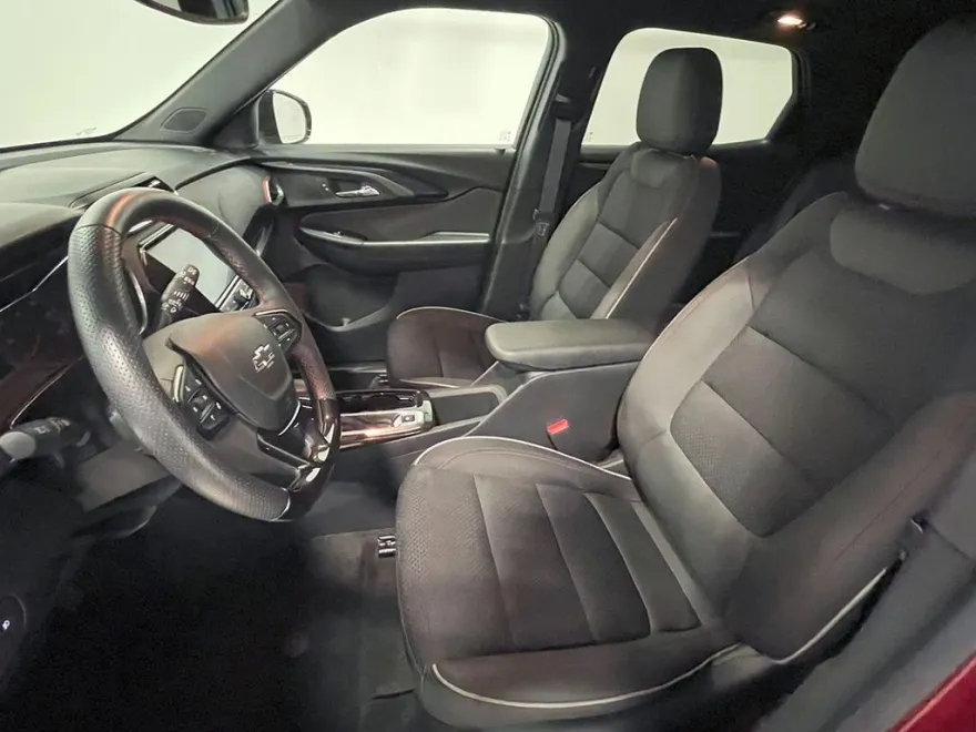 2023 Chevrolet Trailblazer RS photo 1