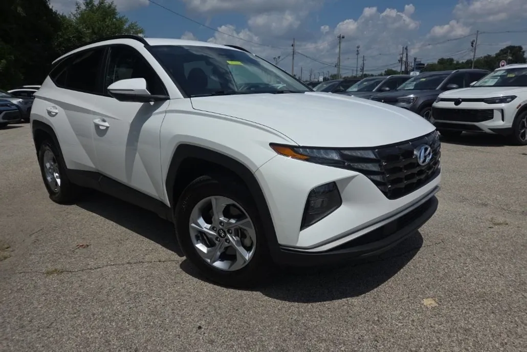 2023 Hyundai Tucson SEL photo 1