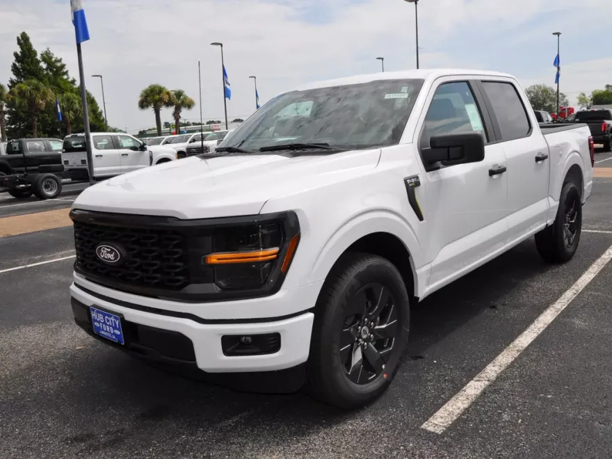 2025 Ford F-150 STX photo 1