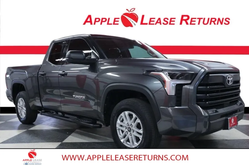 2023 Toyota Tundra SR5 Double Cab photo 1