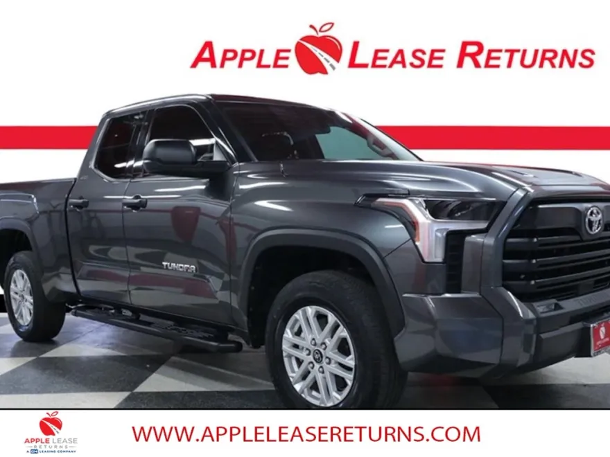 2023 Toyota Tundra SR5 Double Cab photo 1