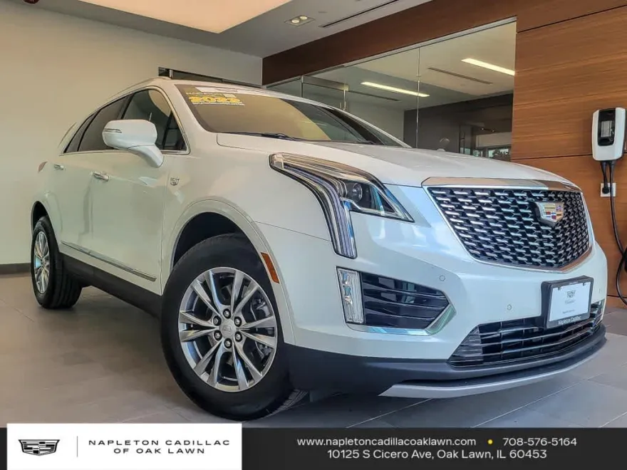 2022 Cadillac XT5 Premium Luxury photo 1