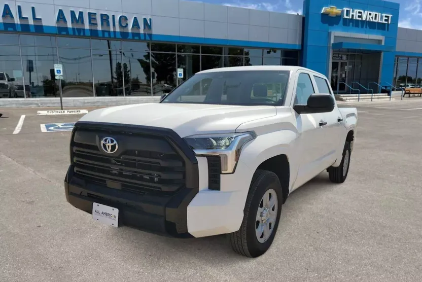 2025 Toyota Tundra SR photo 1