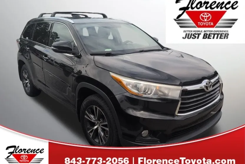 2016 Toyota Highlander XLE photo 1