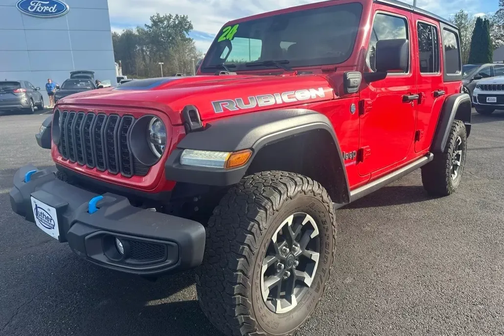 2024 Jeep Wrangler Rubicon 4xe photo 1