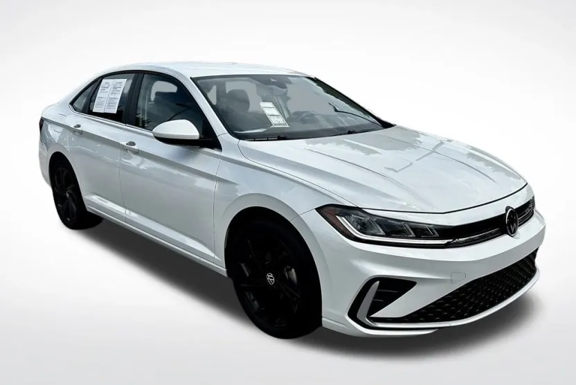 2025 Volkswagen Jetta 1.5T SE photo 1