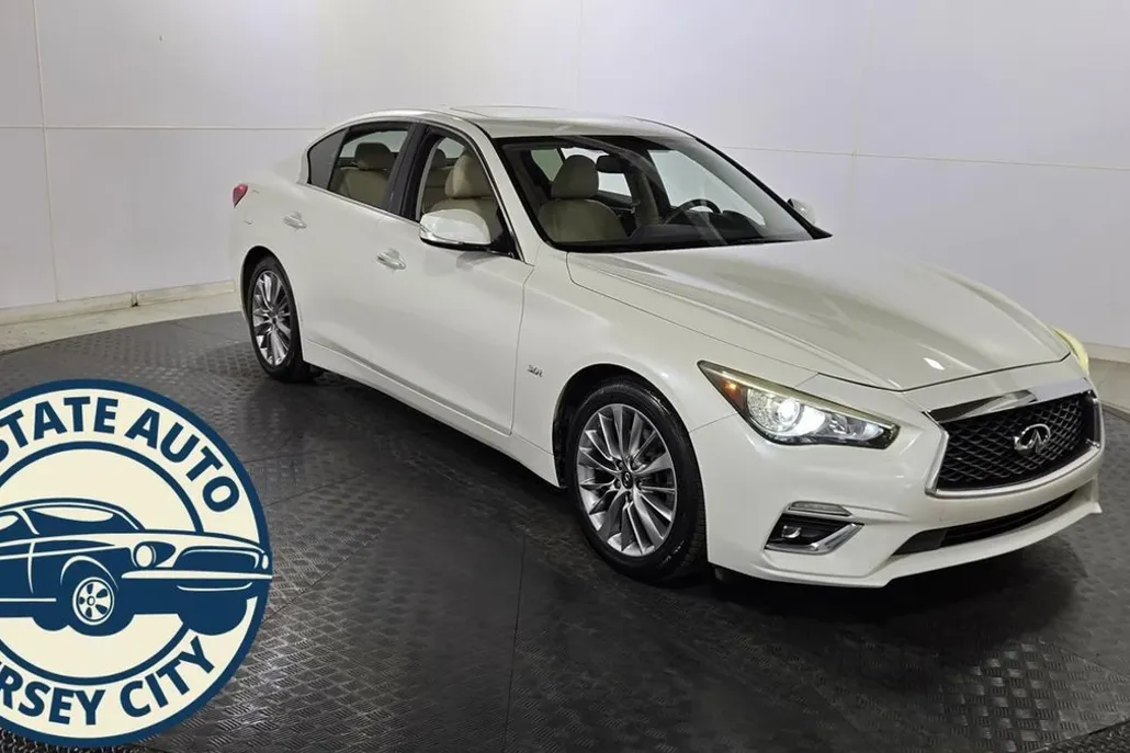 2019 Infiniti Q50 3.0t LUXE photo 1