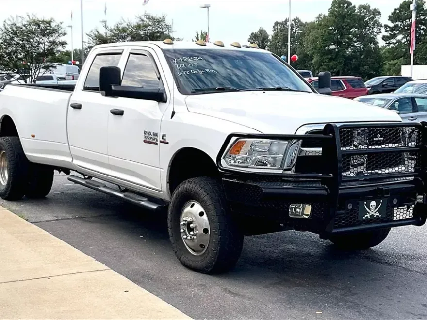 2018 Ram 3500 Tradesman photo 1
