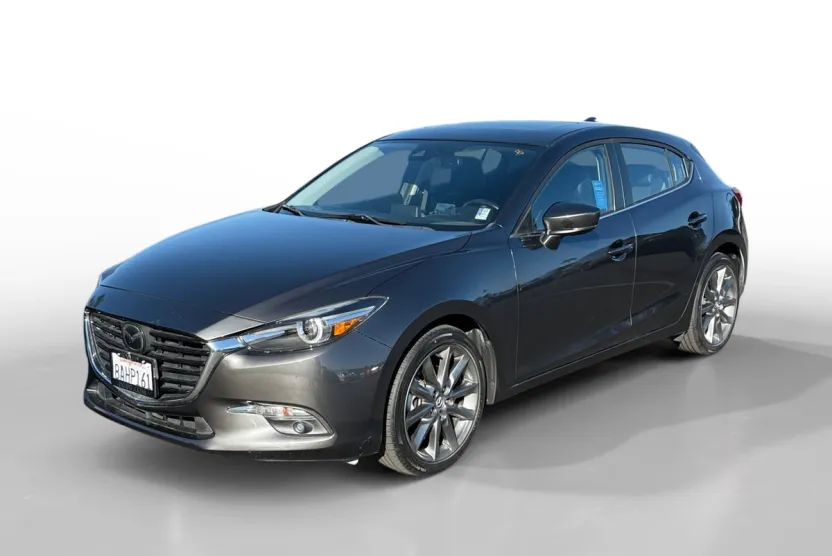 2018 Mazda Mazda3 Grand Touring photo 1