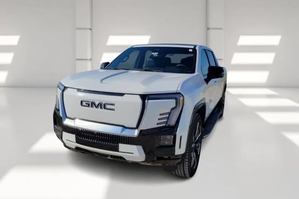 2025 Gmc Sierra EV Denali photo 1
