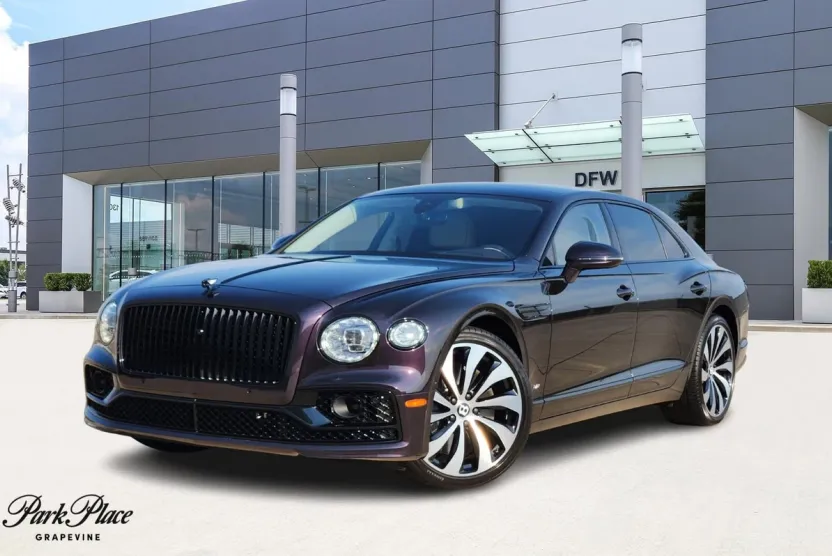 2021 Bentley Flying Spur V8 photo 1