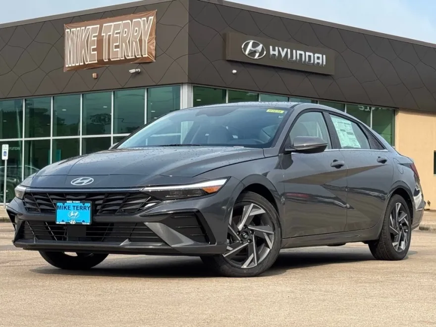 2025 Hyundai Elantra Hybrid Limited photo 1
