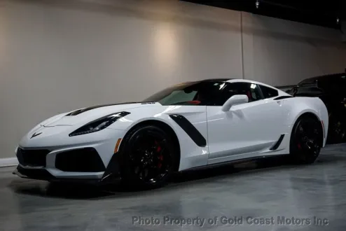 2019 Chevrolet Corvette ZR1 3ZR photo 3