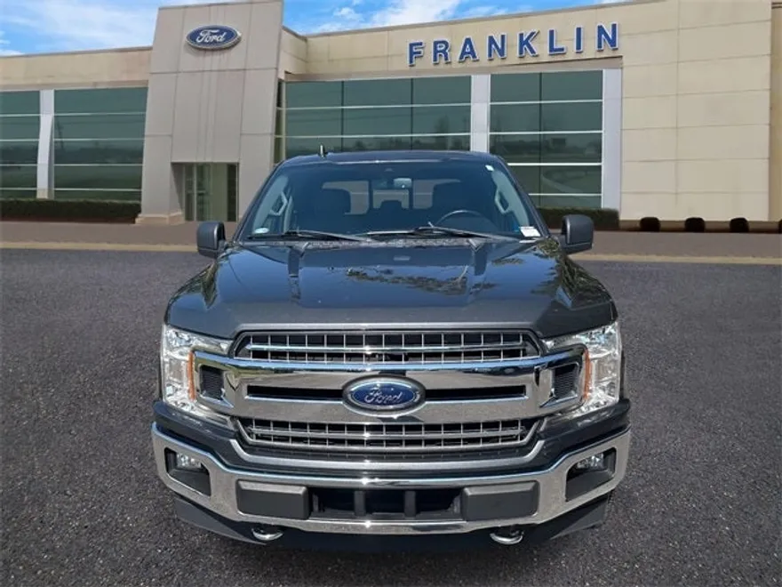 2019 Ford F-150 XLT photo 1