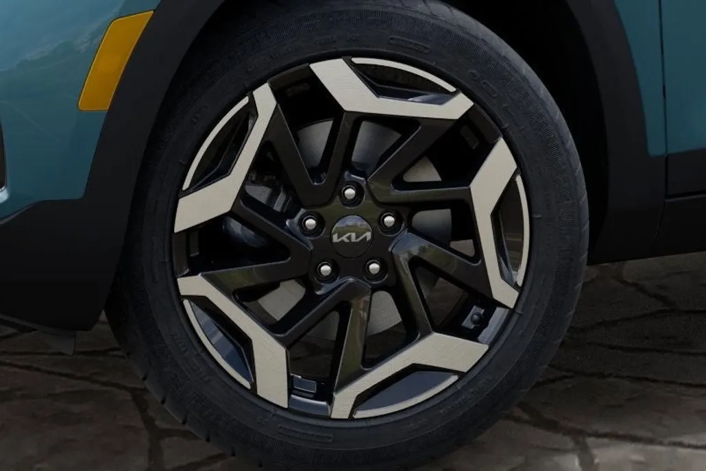 2026 Kia Seltos SX photo 1