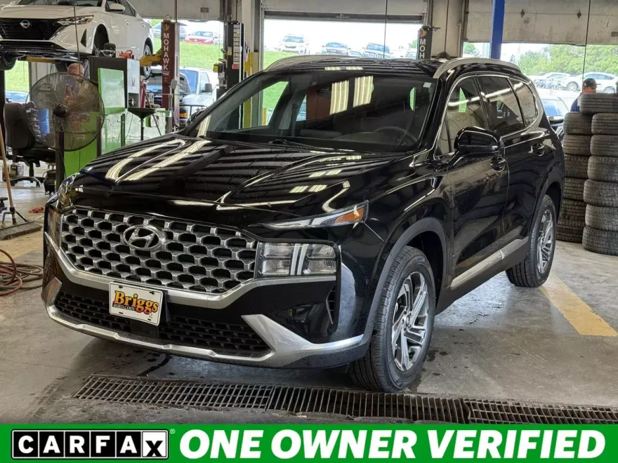 2021 Hyundai Santa Fe SEL photo 1