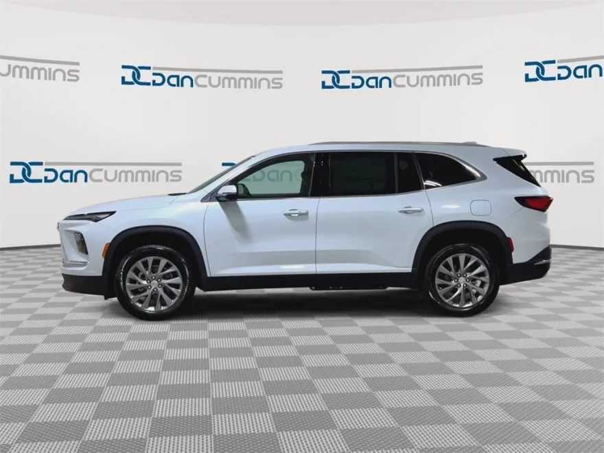 2026 Buick Enclave Preferred photo 1