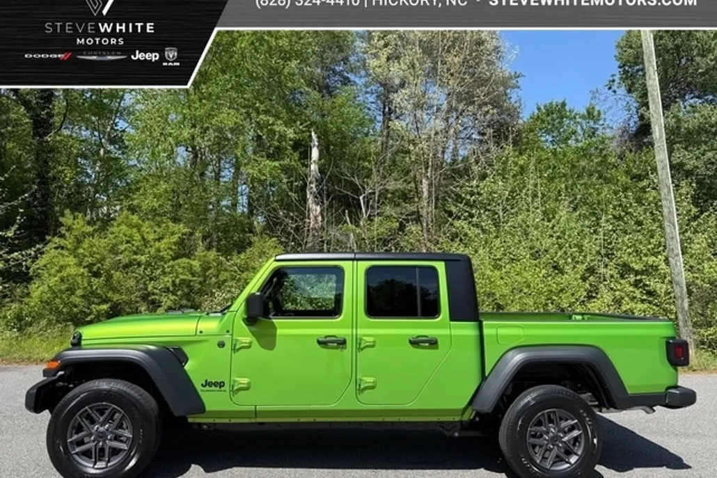 2025 Jeep Gladiator Sport S photo 1