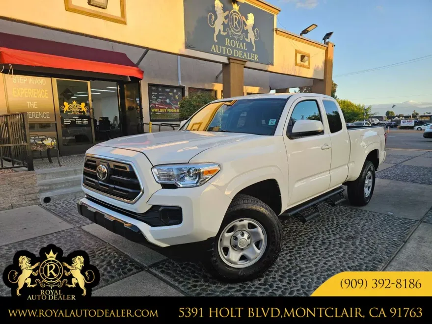 2019 Toyota Tacoma SR photo 1