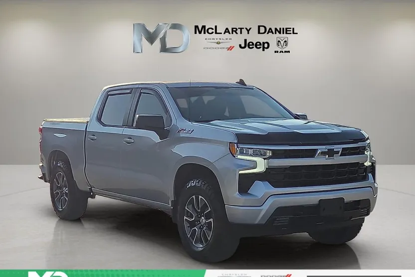 2022 Chevrolet Silverado 1500 RST photo 1