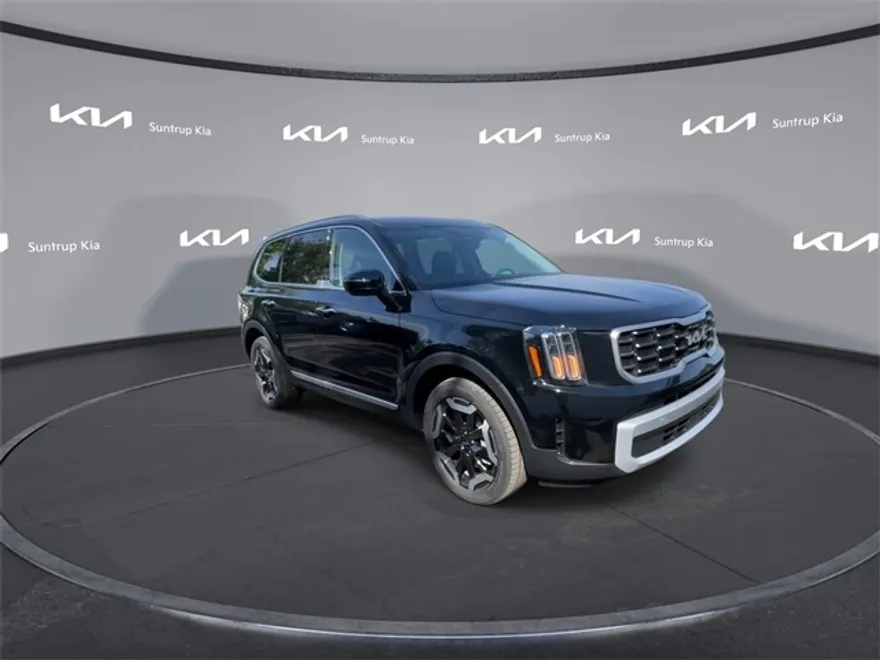 2025 Kia Telluride S photo 1
