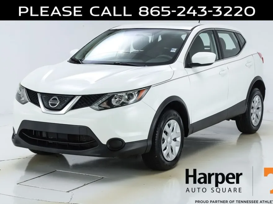 2019 Nissan Rogue Sport S photo 1