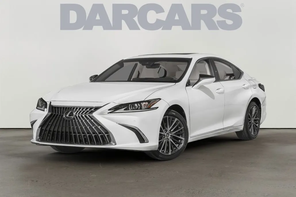 2025 Lexus ES 300h photo 1