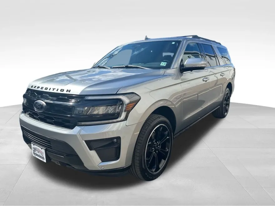 2022 Ford Expedition MAX Limited photo 1
