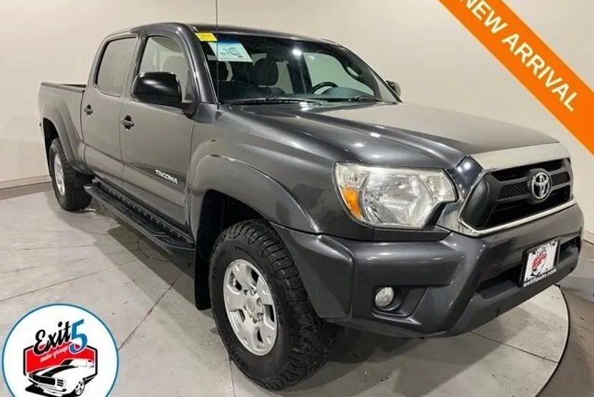 2014 Toyota Tacoma Base V6 photo 1