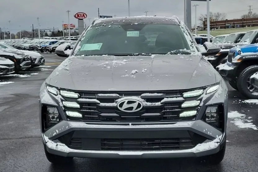 2025 Hyundai Tucson Hybrid SEL Convenience photo 1