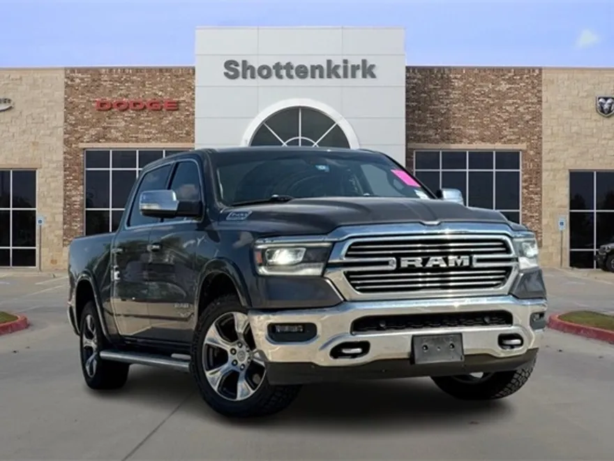 2019 Ram 1500 Laramie photo 1