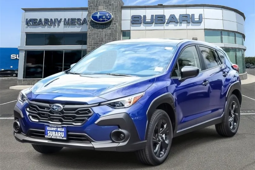 2025 Subaru Crosstrek Base photo 1