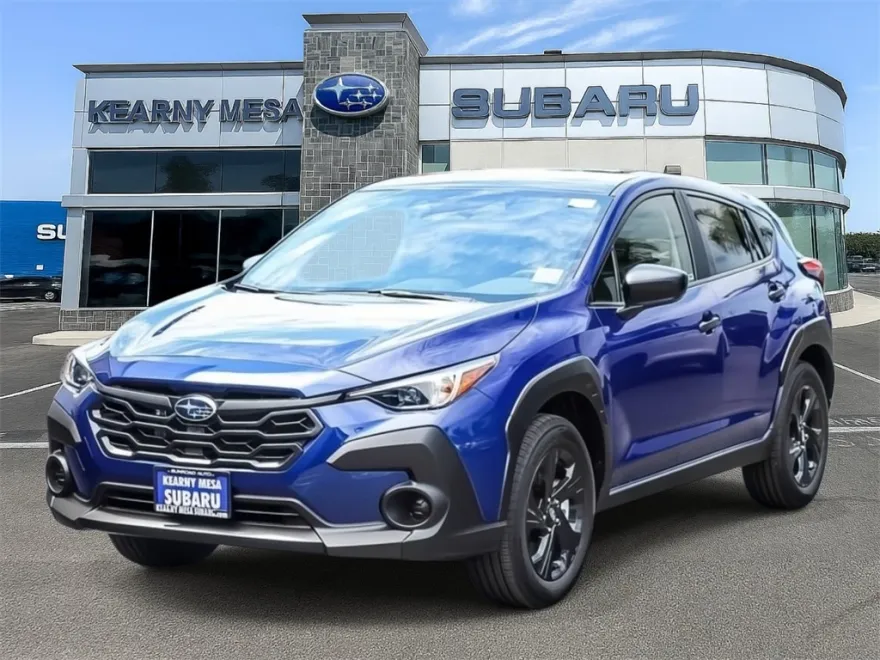 2025 Subaru Crosstrek Base photo 1