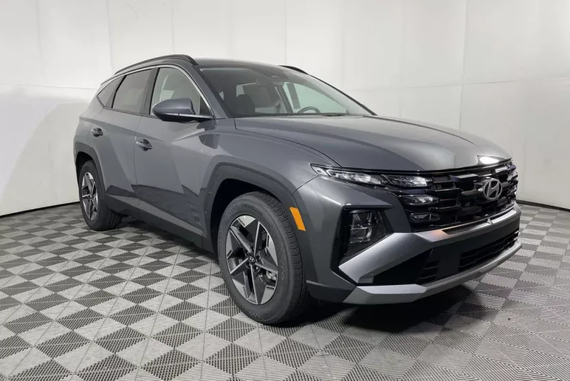 2026 Hyundai Tucson SEL photo 1