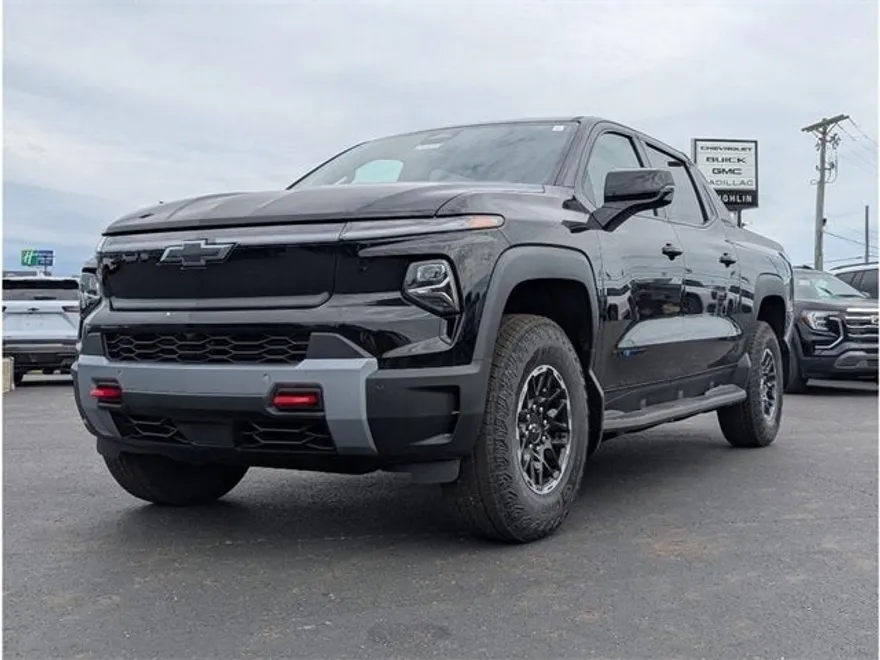 2026 Chevrolet Silverado EV Trail Boss photo 1
