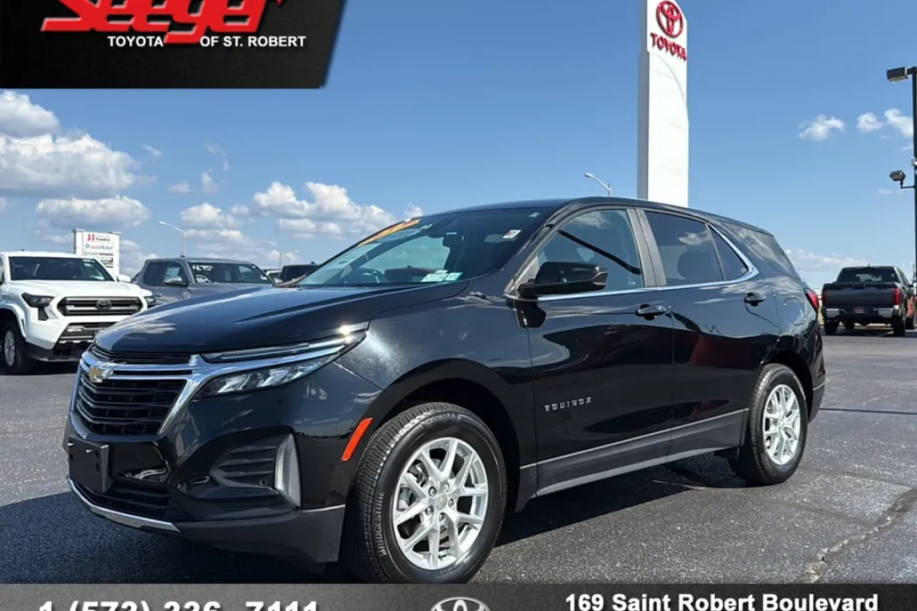 2024 Chevrolet Equinox LT photo 1