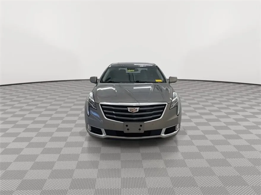 2019 Cadillac XTS Luxury photo 1