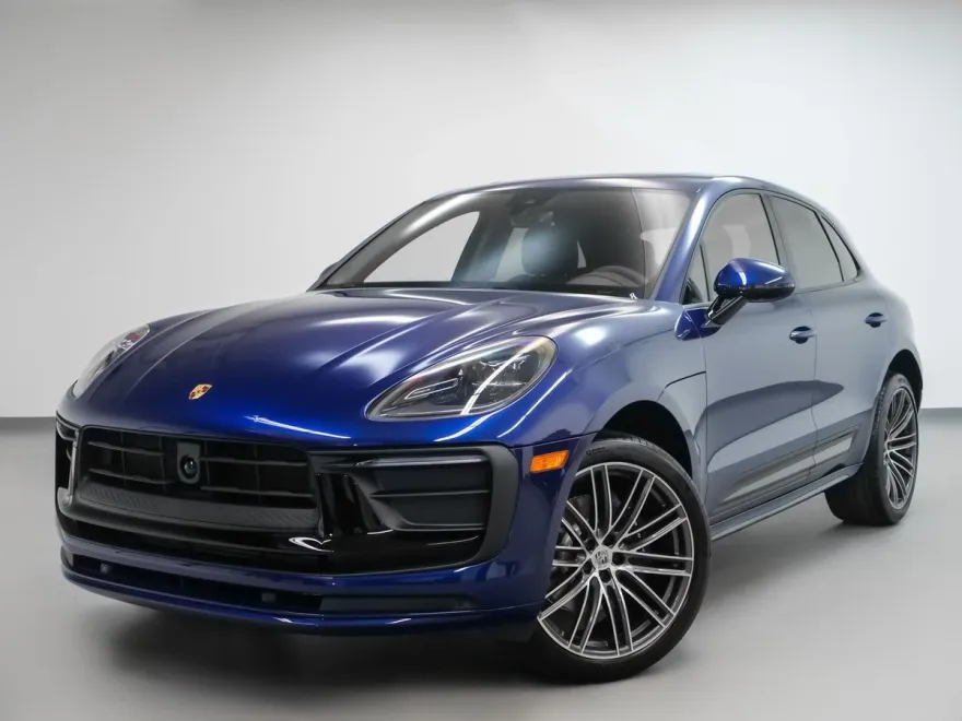 2025 Porsche Macan photo 1